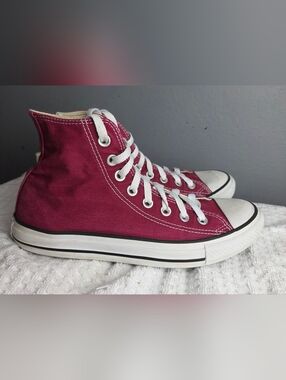 Converse High-Top Sneakers in Berry and White